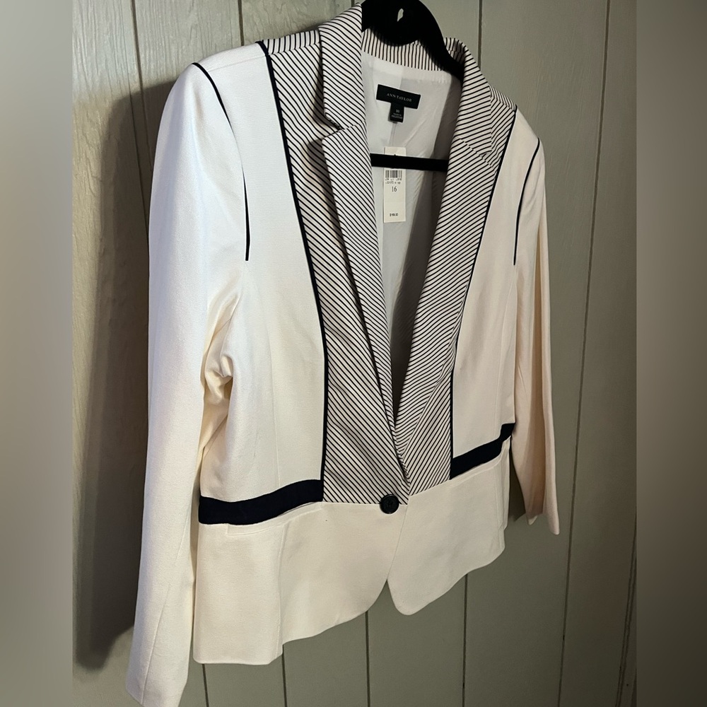 Ann Taylor Women’s Striped Jacket